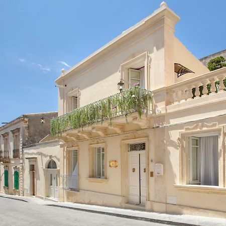 Апарт отель A Marchisa -Noto- Экстерьер фото